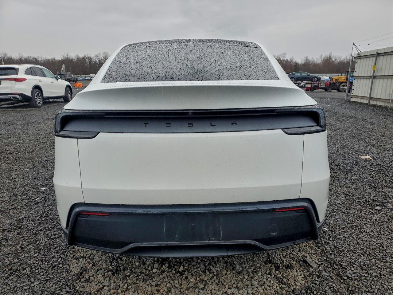 2026 Tesla Model Y VIN: 7SAYGDED2TF433216 Lot: 94451965