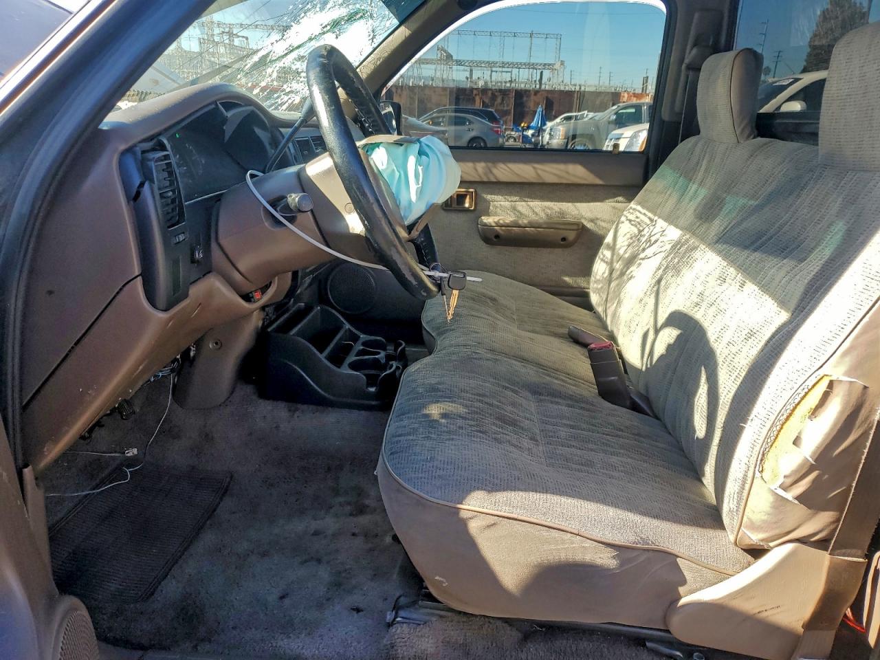 1998 Toyota Tacoma VIN: 4TANL42N3WZ014245 Lot: 94795685