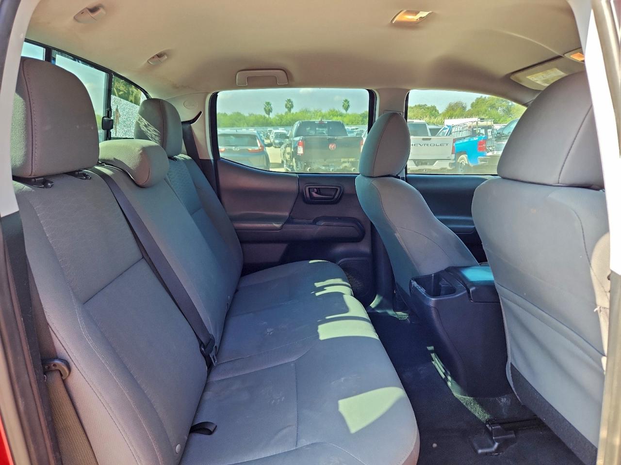 2017 Toyota Tacoma Double Cab VIN: 5TFAX5GN0HX090221 Lot: 94476225