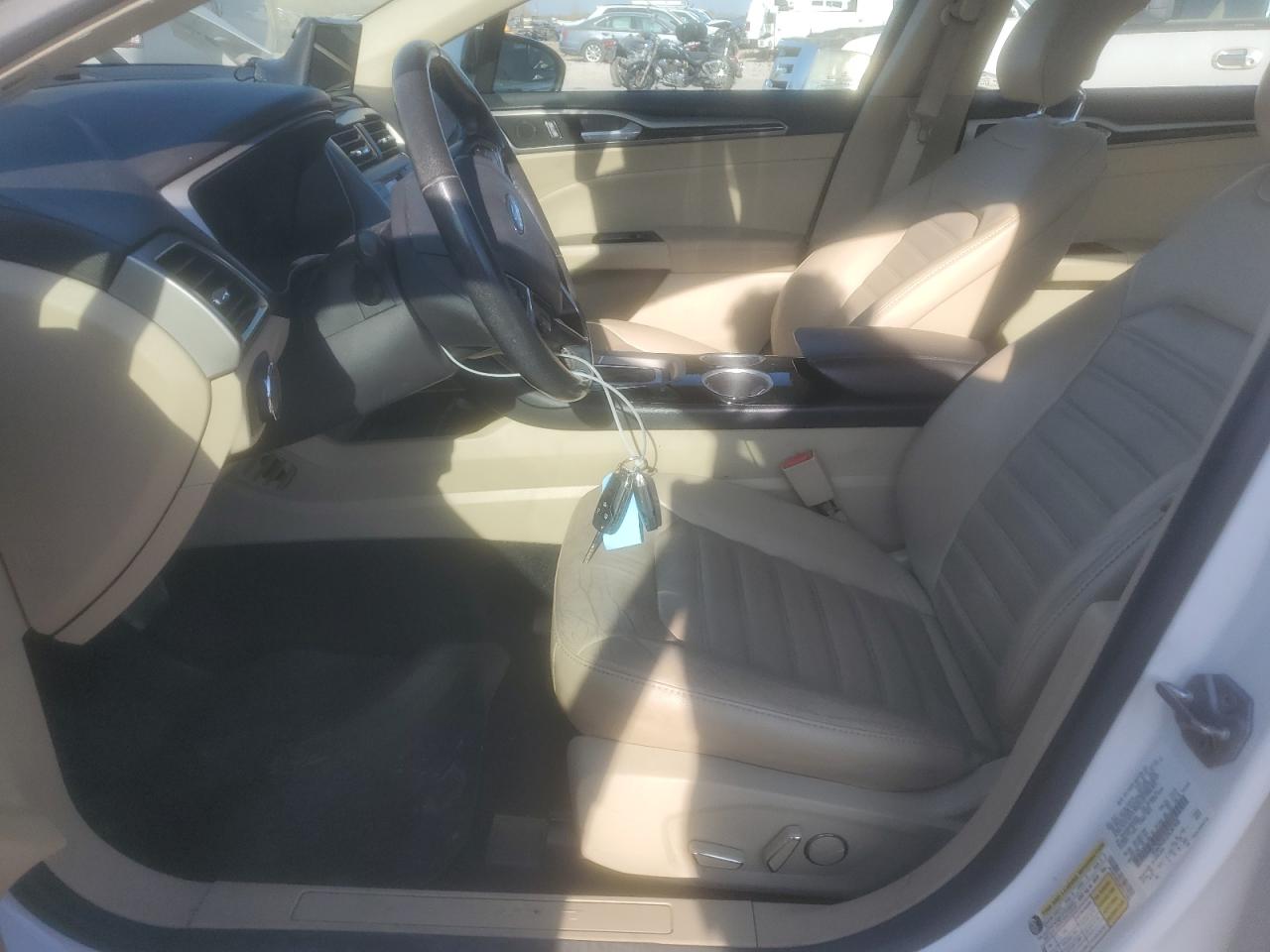 2013 Ford Fusion Se VIN: 3FA6P0HR3DR387888 Lot: 92915365