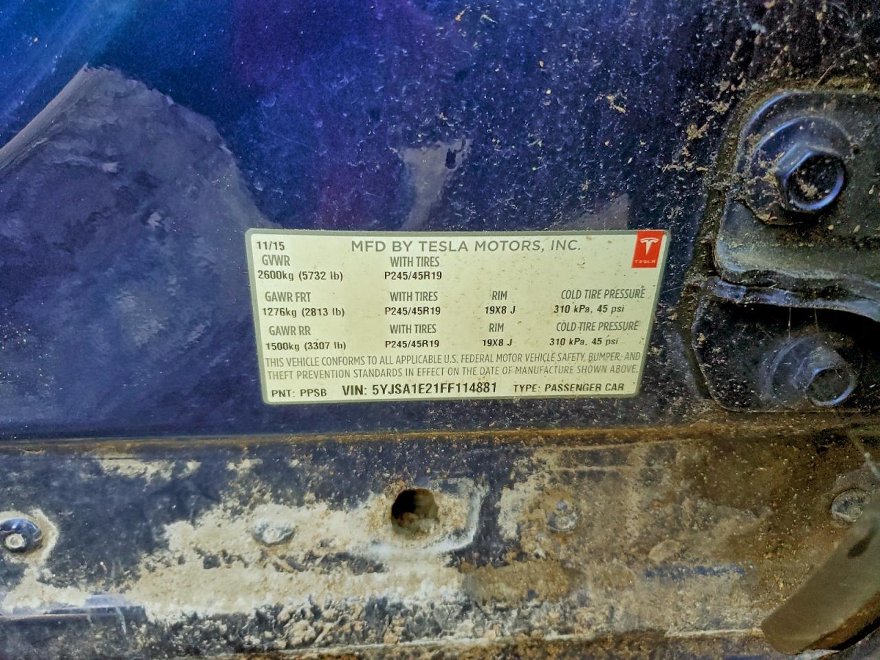 2015 Tesla Model S VIN: 5YJSA1E21FF114881 Lot: 94467045