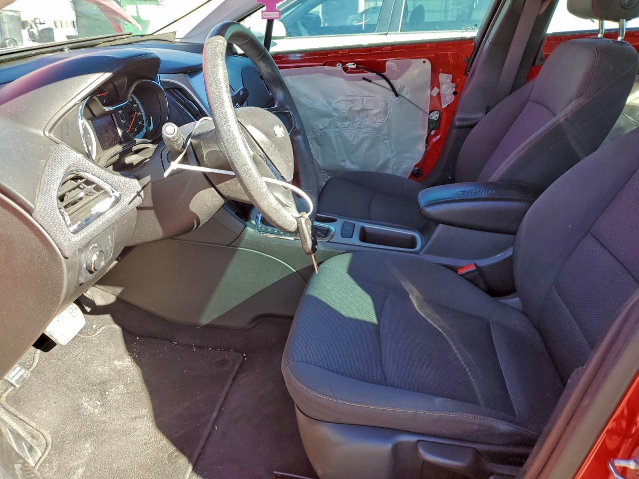 2018 Chevrolet Cruze Ls VIN: 1G1BC5SM9J7213981 Lot: 94536385