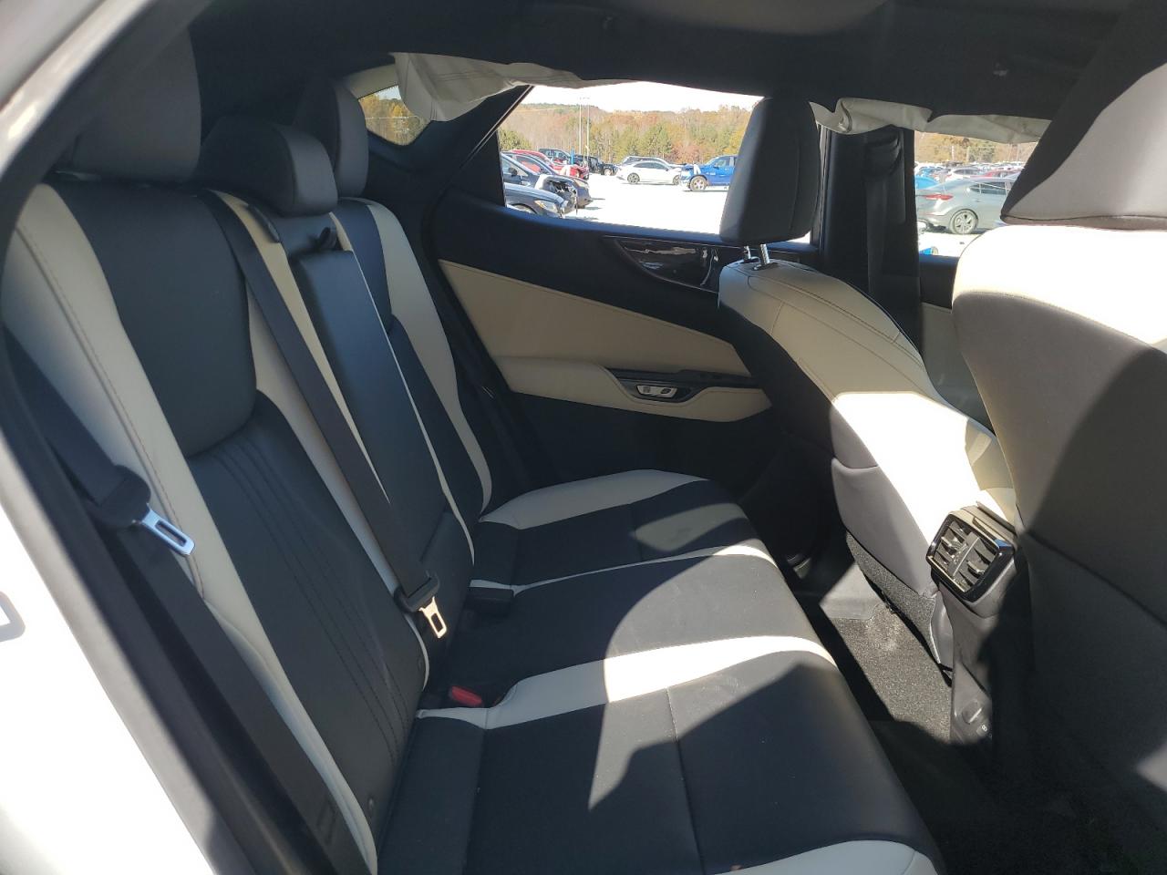 2024 Lexus Nx 350H Base VIN: JTJGKCEZXR2035029 Lot: 92749005