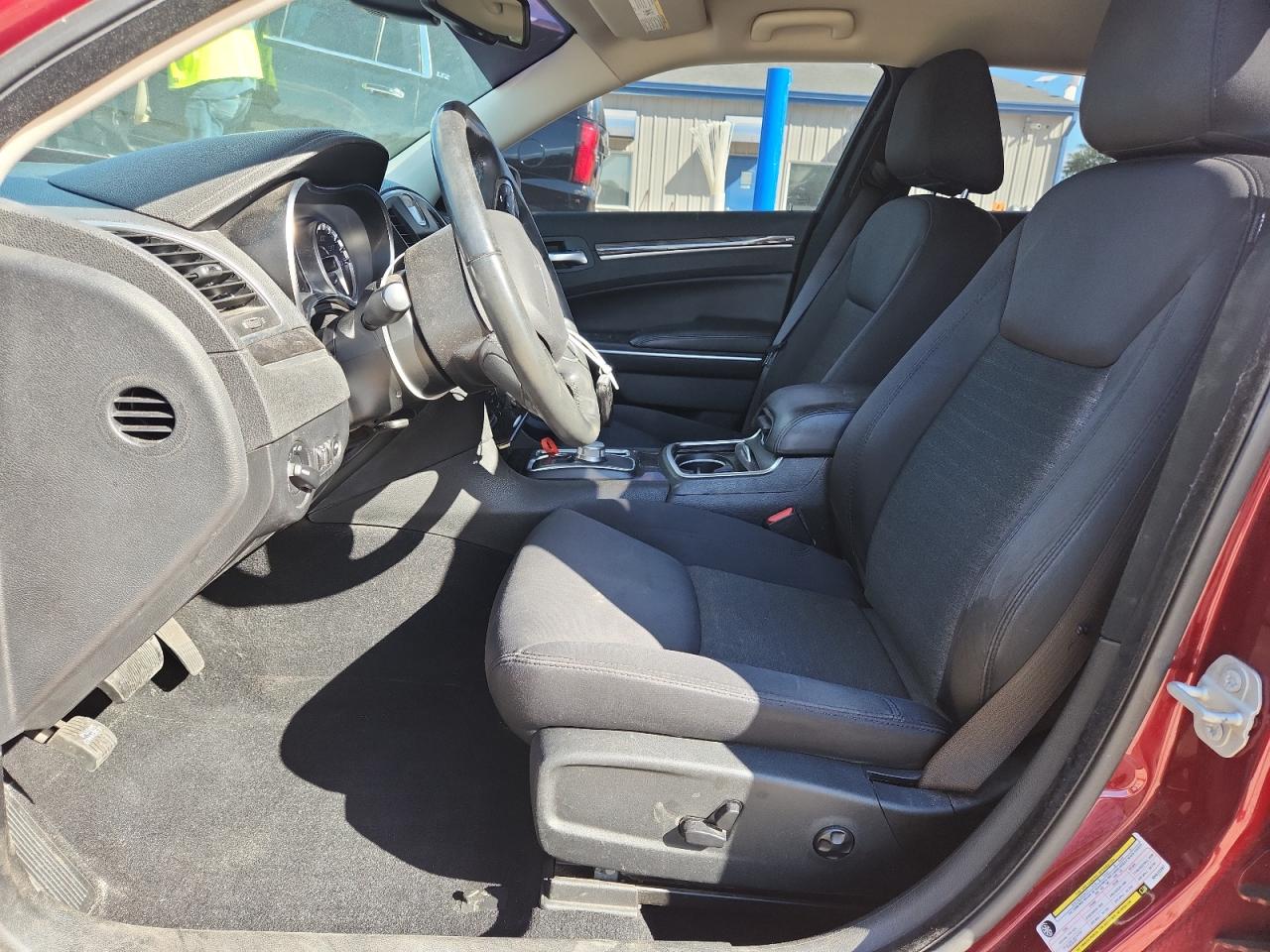 2019 Chrysler 300 Touring VIN: 2C3CCAAG9KH612397 Lot: 91477585