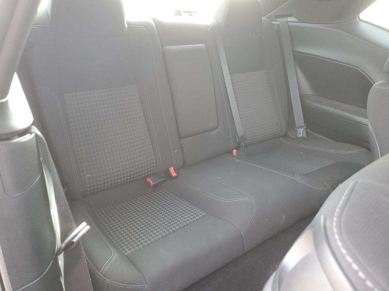 2018 Dodge Challenger Sxt VIN: 2C3CDZAG8JH251299 Lot: 90074965