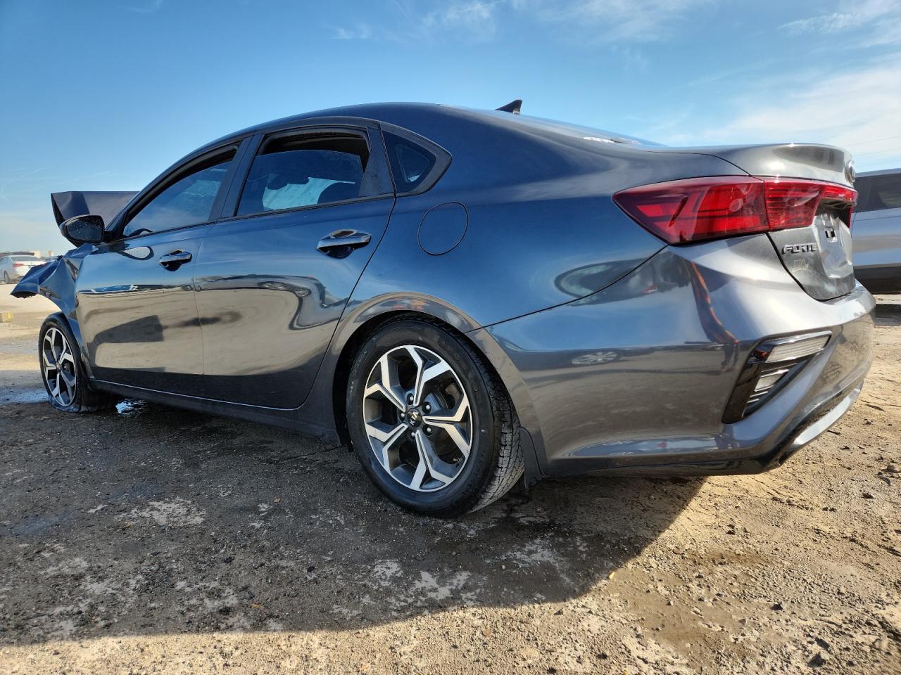 2021 Kia Forte Fe VIN: 3KPF24AD8ME266392 Lot: 91768345