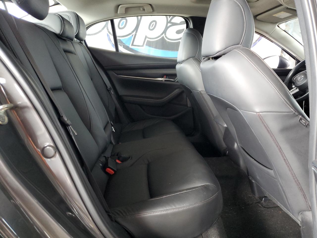 2021 Mazda 3 Preferred VIN: JM1BPBCL1M1305805 Lot: 93248725