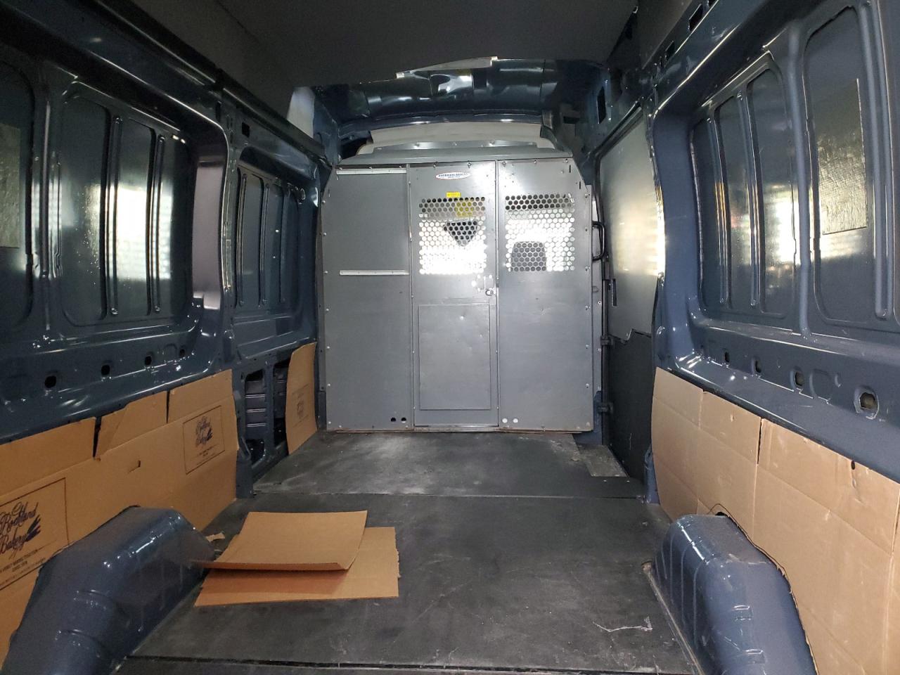 2019 Ford Transit T-250 VIN: 1FTYR3XM6KKB17415 Lot: 92486205