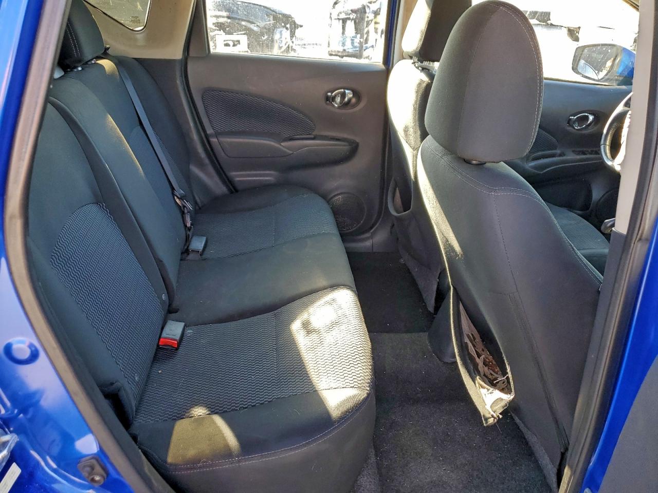 2015 Nissan Versa Note S VIN: 3N1CE2CP0FL424358 Lot: 92312375