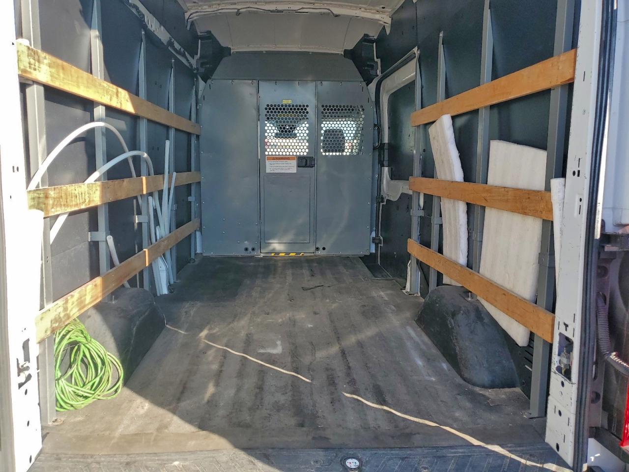 2017 Ford Transit T-250 VIN: 1FTYR2XM3HKA58360 Lot: 94415625