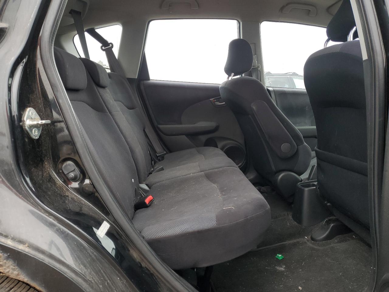 2010 Honda Fit Sport VIN: JHMGE8H44AS003185 Lot: 93921445