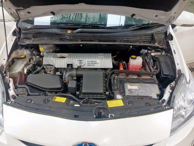 2011 TOYOTA PRIUS 1.8 VVTI 10TH ANNIVERSARY 5DR CVT AUTO