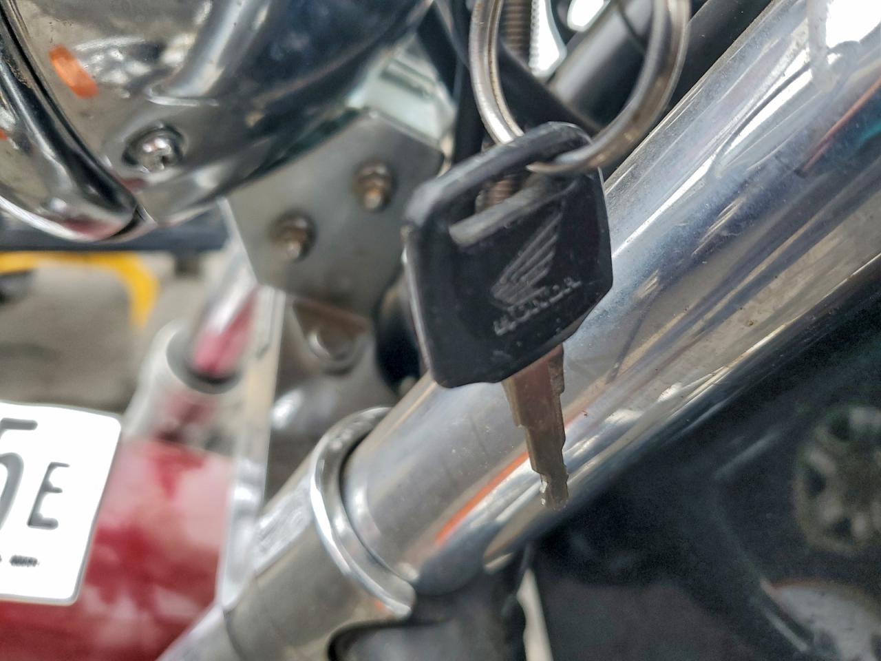 2000 Honda Vt600 Cd2 VIN: JH2PC2166YM000844 Lot: 90947895