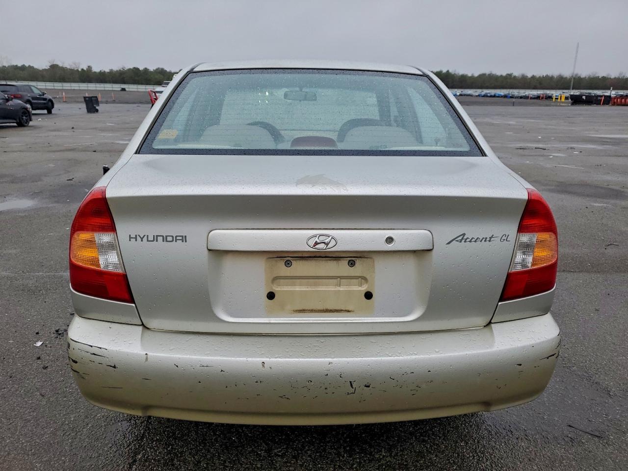 2001 Hyundai Accent Gl VIN: KMHCG45C81U161446 Lot: 94283425