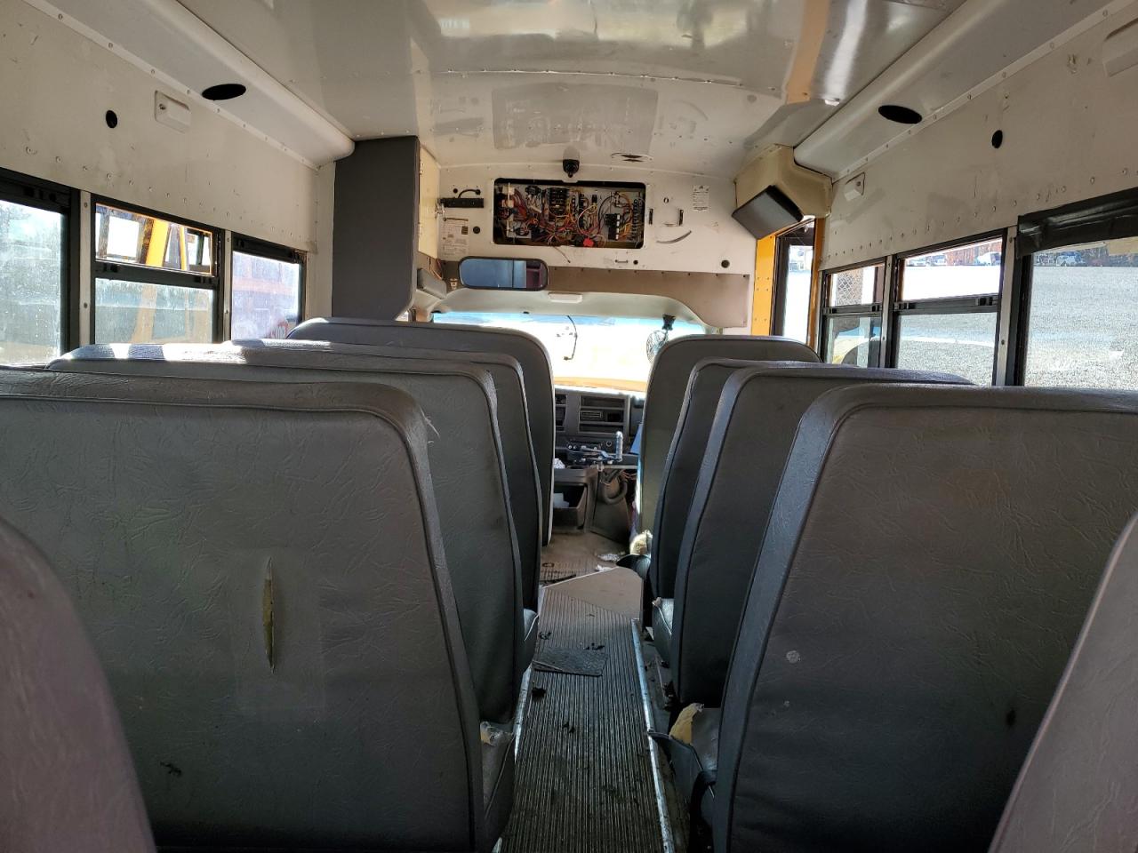 2011 Collins Bantam G3500 - School Bus VIN: 1GB0G2BA3B1109129 Lot: 87096055