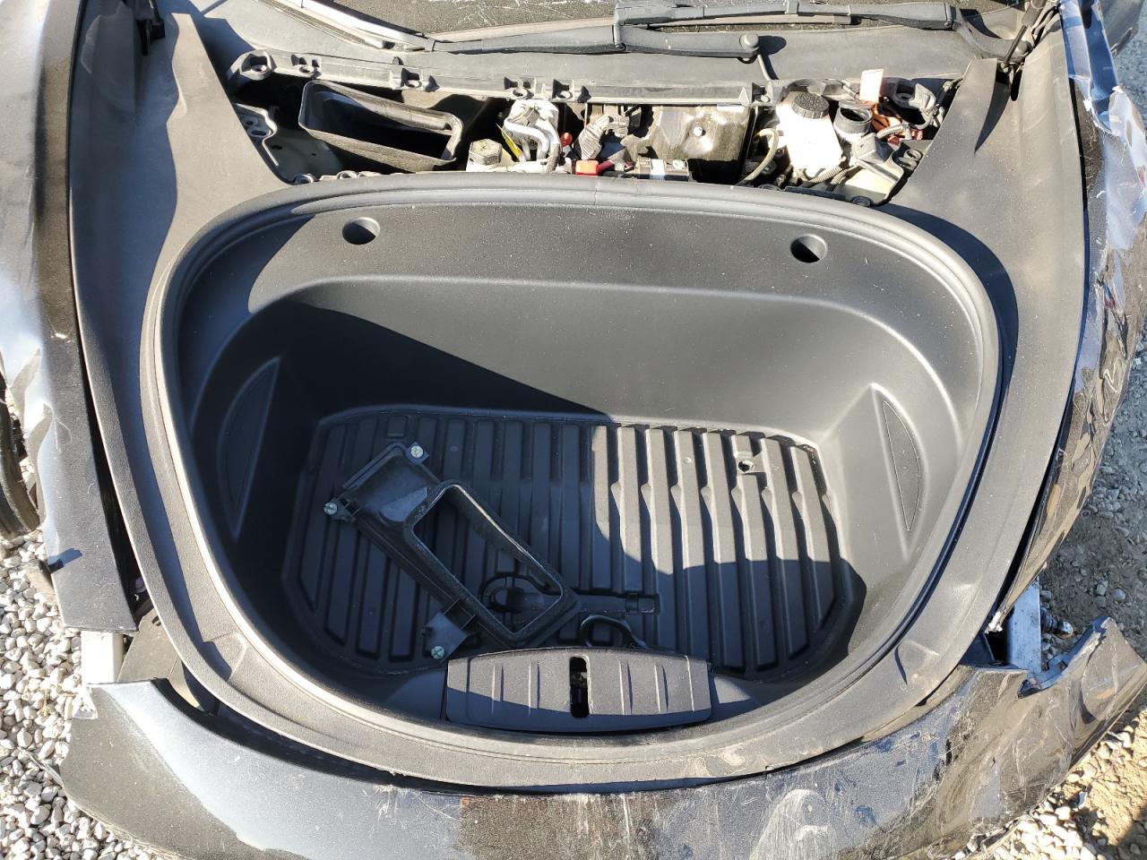 2022 Tesla Model 3 VIN: 5YJ3E1EB0NF323438 Lot: 90819655