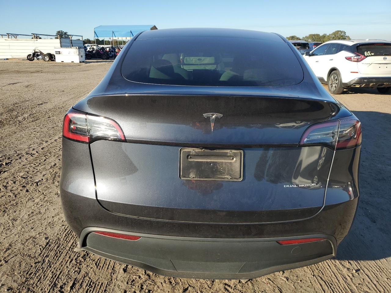 2024 Tesla Model Y VIN: 7SAYGDEE7RA275616 Lot: 91320865