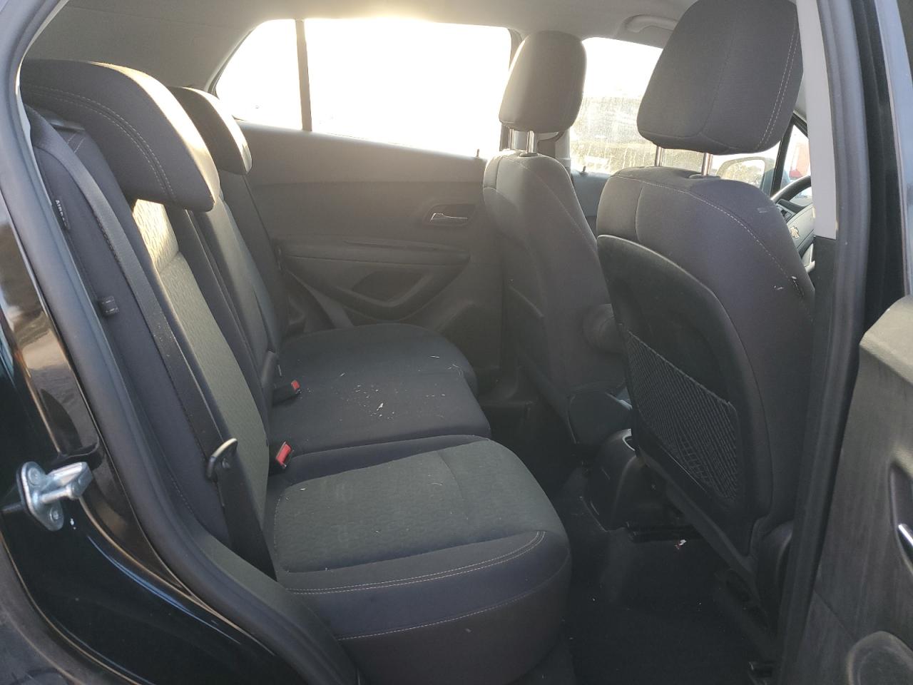 2018 Chevrolet Trax Ls VIN: 3GNCJKSB3JL304083 Lot: 92083085