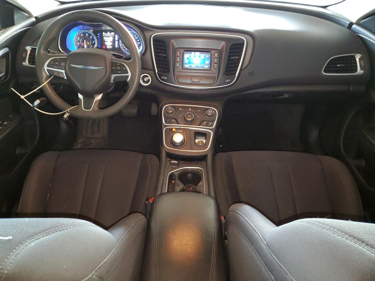 2015 Chrysler 200 Limited VIN: 1C3CCCAB3FN502412 Lot: 93566995