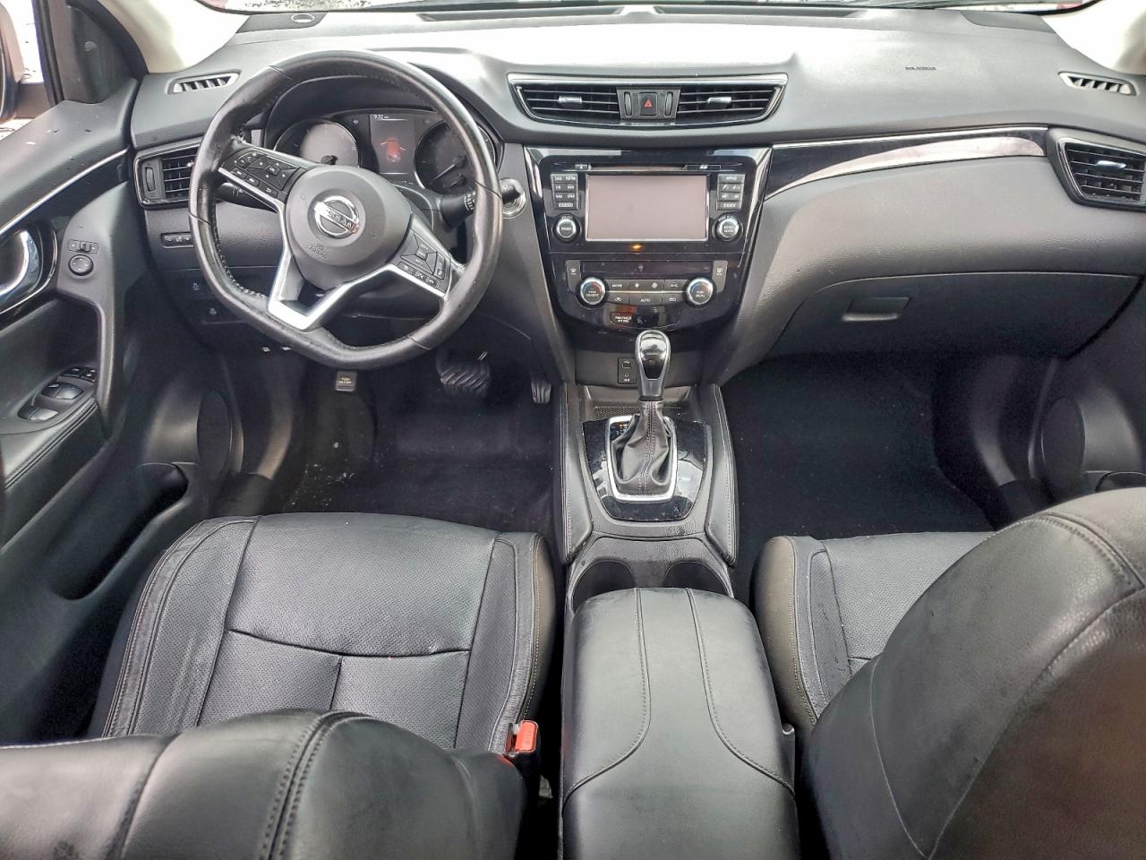 2017 Nissan Rogue Sport S VIN: JN1BJ1CPXHW015606 Lot: 94424755