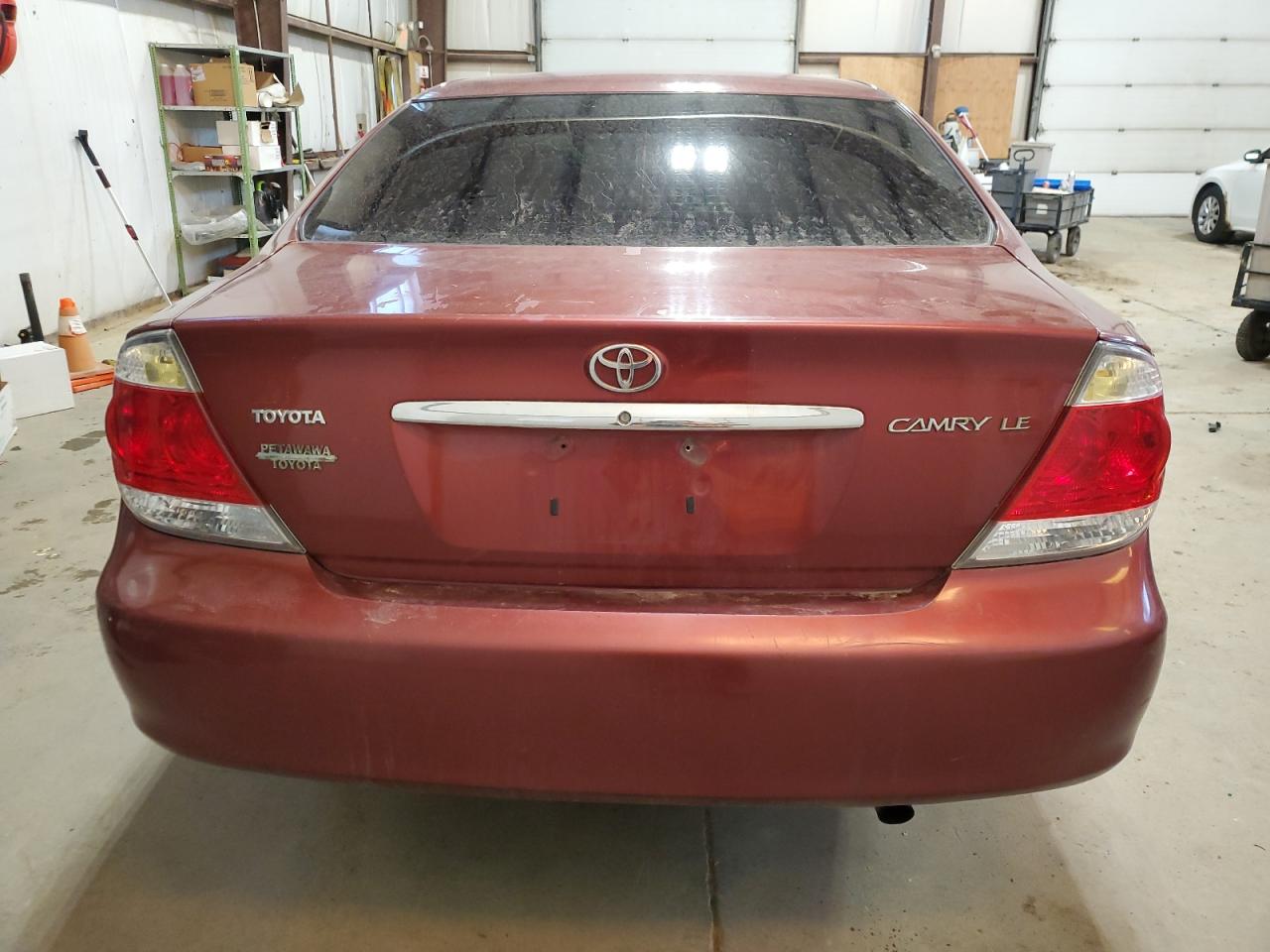 2005 Toyota Camry Le VIN: 4T1BE32K25U028890 Lot: 93280685