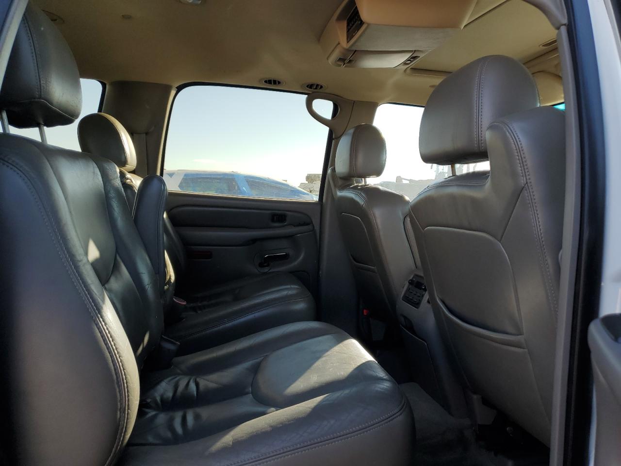 2006 GMC Yukon Xl Denali VIN: 1GKFK66U26J149597 Lot: 92857895