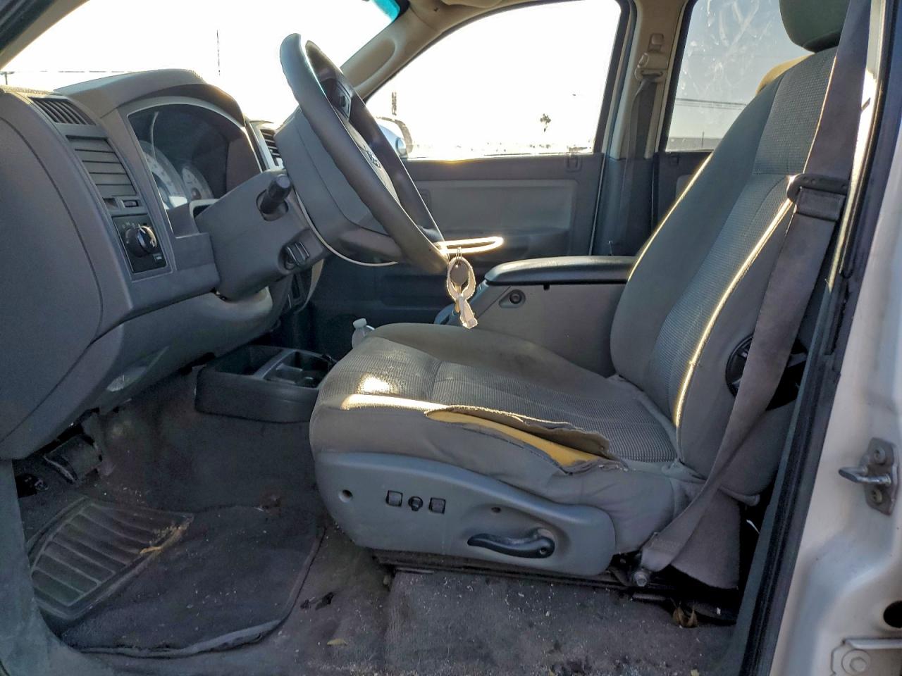 2007 Dodge Dakota Quad Slt VIN: 1D7HE48PX7S175258 Lot: 93883725