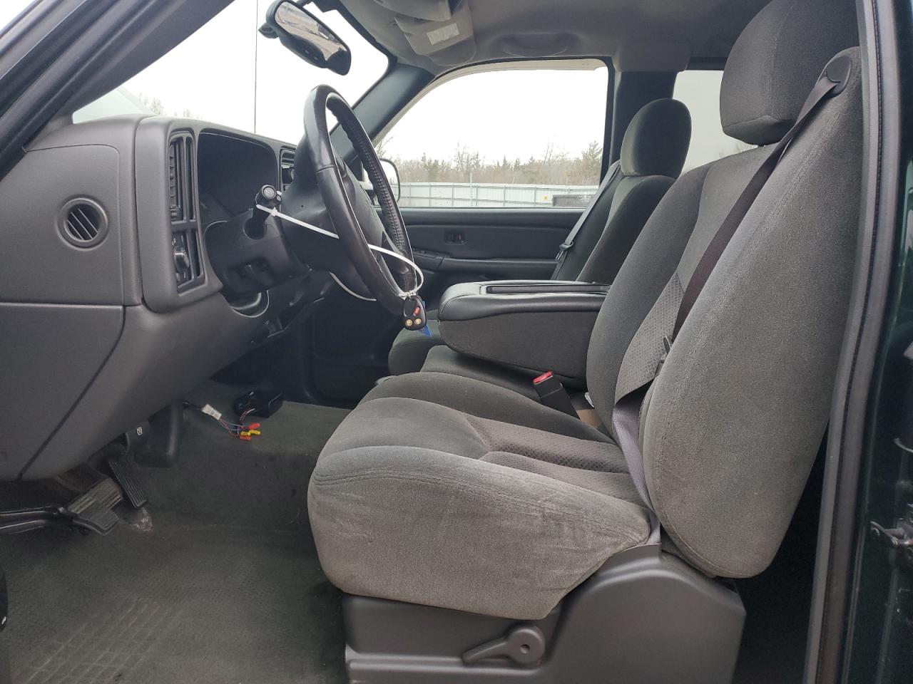 2004 Chevrolet Silverado C1500 VIN: 2GCEC19T641142685 Lot: 93456115