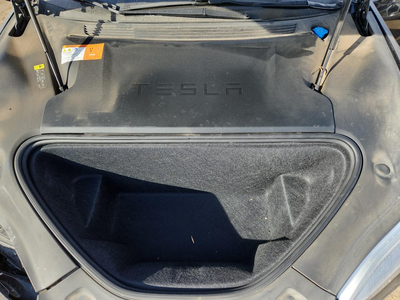 2018 Tesla Model S VIN: 5YJSA1E27JF270500 Lot: 92115125