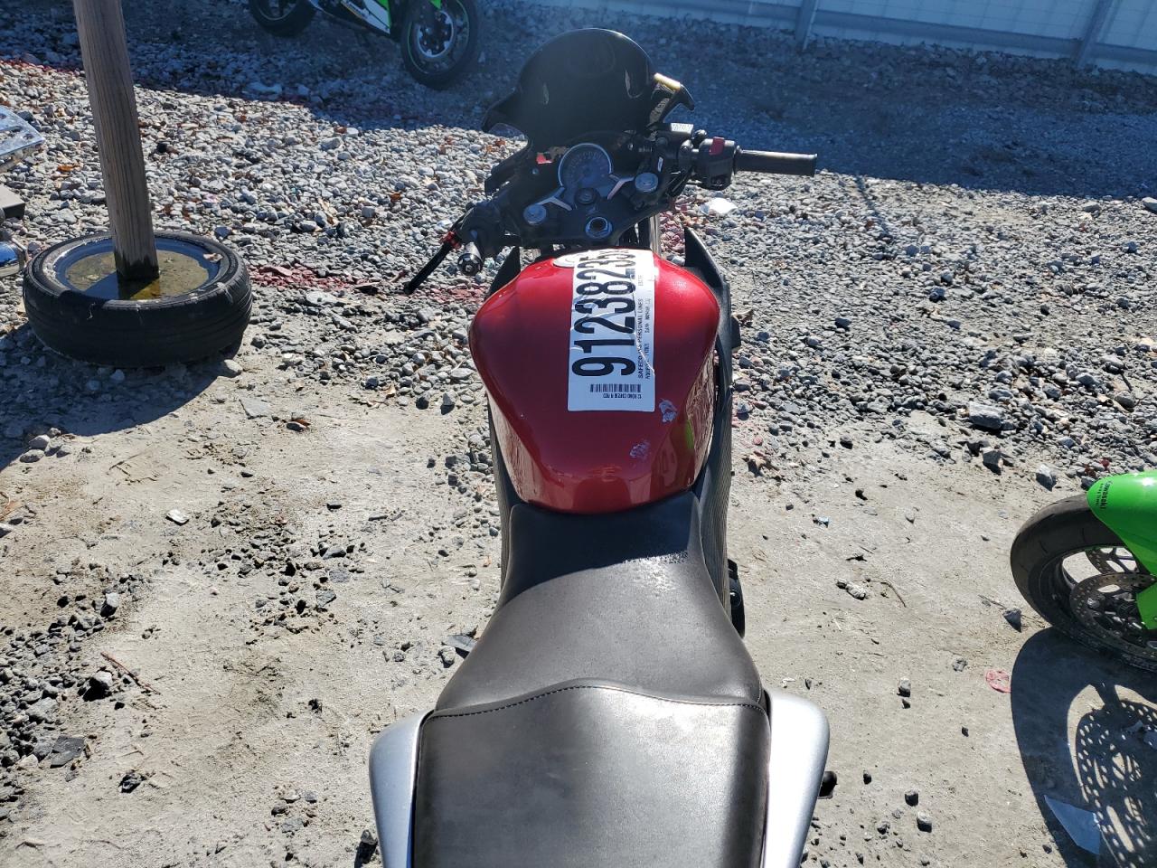 2012 Honda Cbr250 R VIN: MLHMC4103C5207713 Lot: 91238235