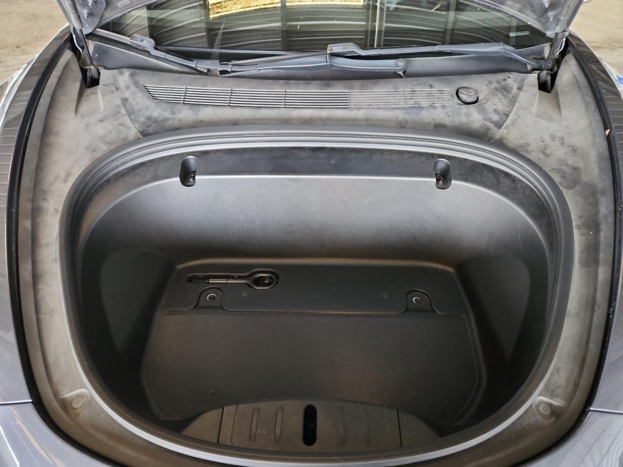 2020 Tesla Model 3 VIN: 5YJ3E1EB8LF735541 Lot: 91187225