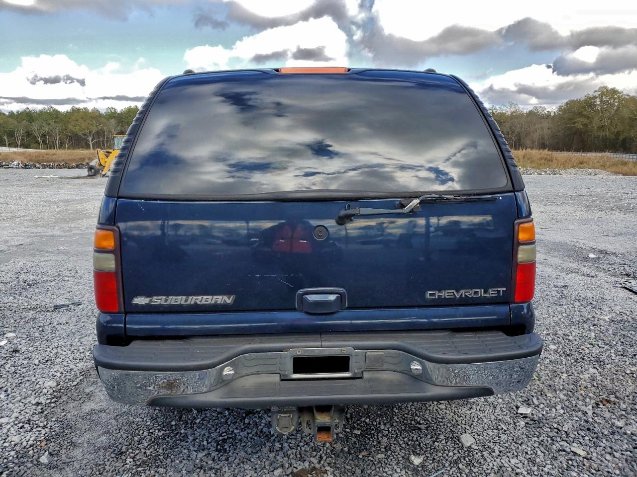 2004 Chevrolet Suburban C1500 VIN: 3GNEC16Z24G324312 Lot: 94746875