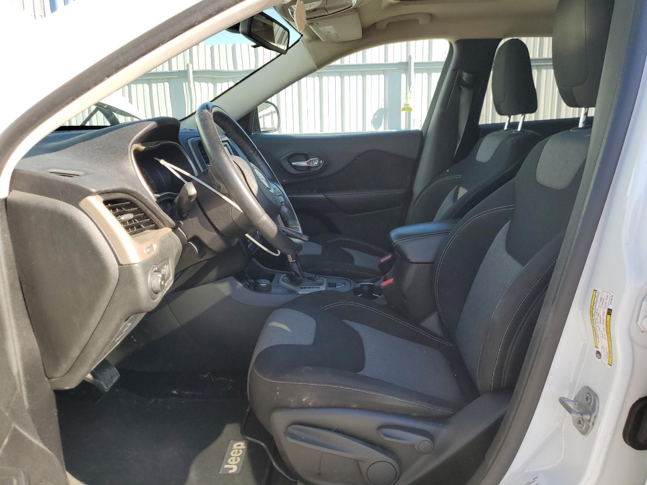 2014 Jeep Cherokee Latitude VIN: 1C4PJMCB3EW182152 Lot: 91027075