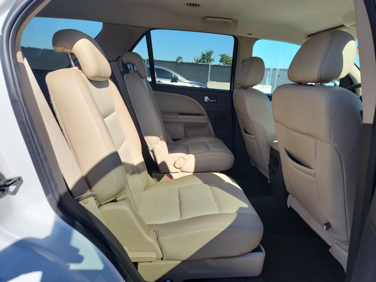 2008 Ford Taurus X Eddie Bauer VIN: 1FMDK07W18GA22562 Lot: 92623005