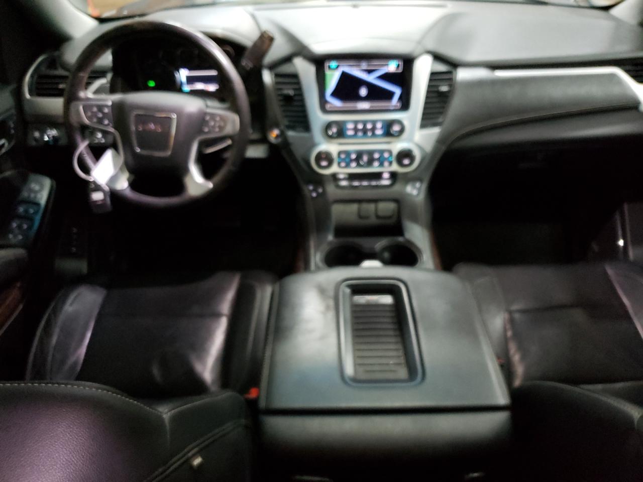 2017 GMC Yukon Xl K1500 Slt VIN: 1GKS2GKC8HR141381 Lot: 90906055