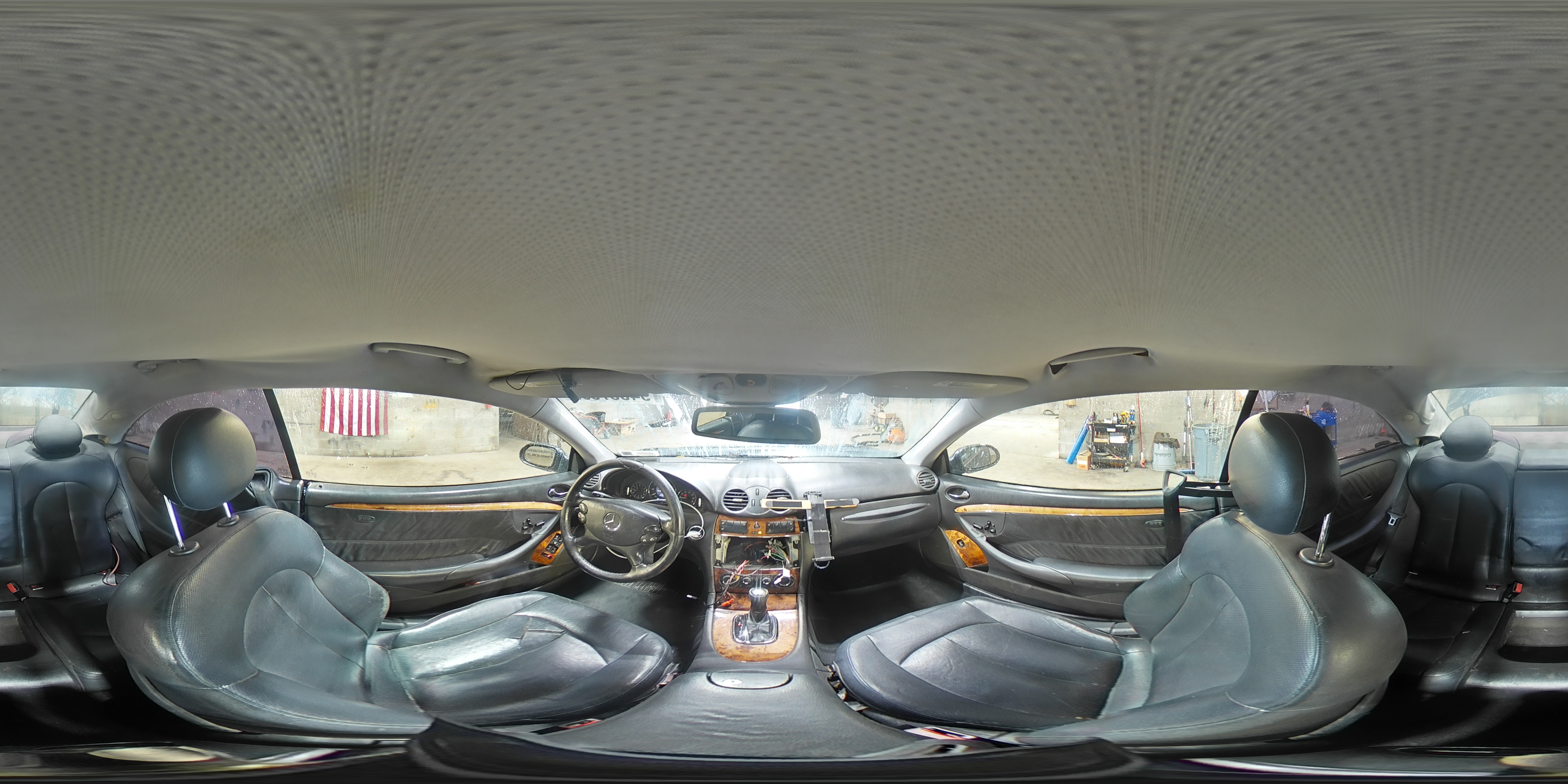 2005 Mercedes-Benz Clk 320C VIN: WDBTJ65J35F153425 Lot: 94037355