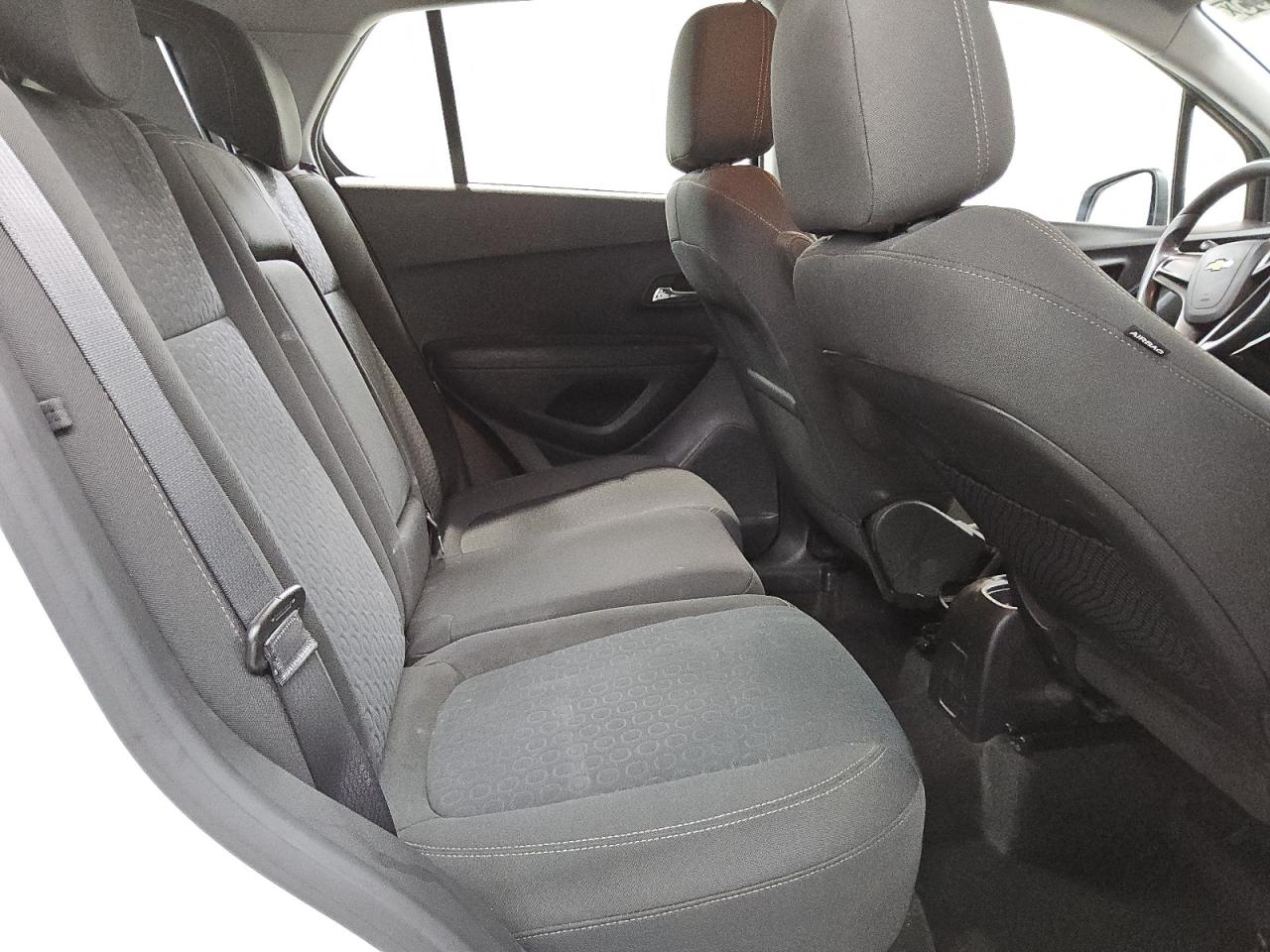 2021 Chevrolet Trax Ls VIN: KL7CJKSM5MB369708 Lot: 92041205