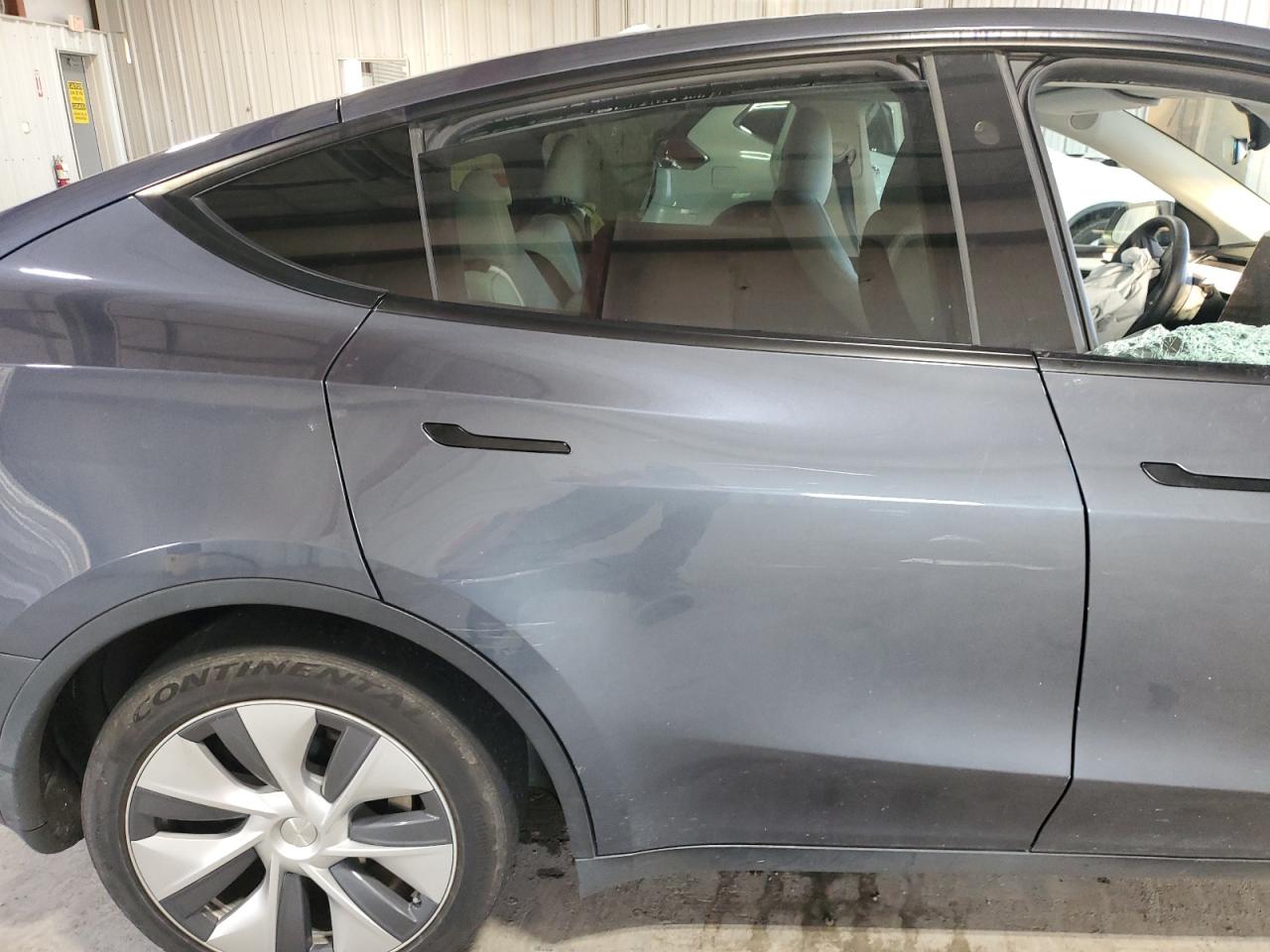 2023 Tesla Model Y VIN: 7SAYGAEE2PF853765 Lot: 93929595