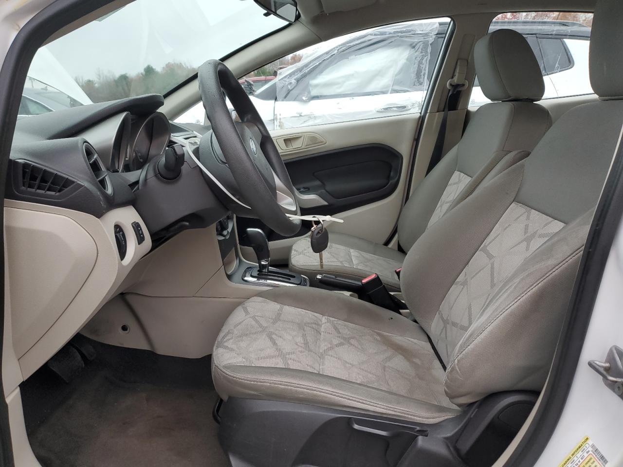 2011 Ford Fiesta Se VIN: 3FADP4BJ4CM172520 Lot: 92053645