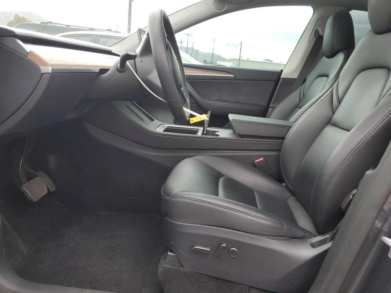 2023 Tesla Model Y VIN: 7SAYGDEE6PF848778 Lot: 93710175