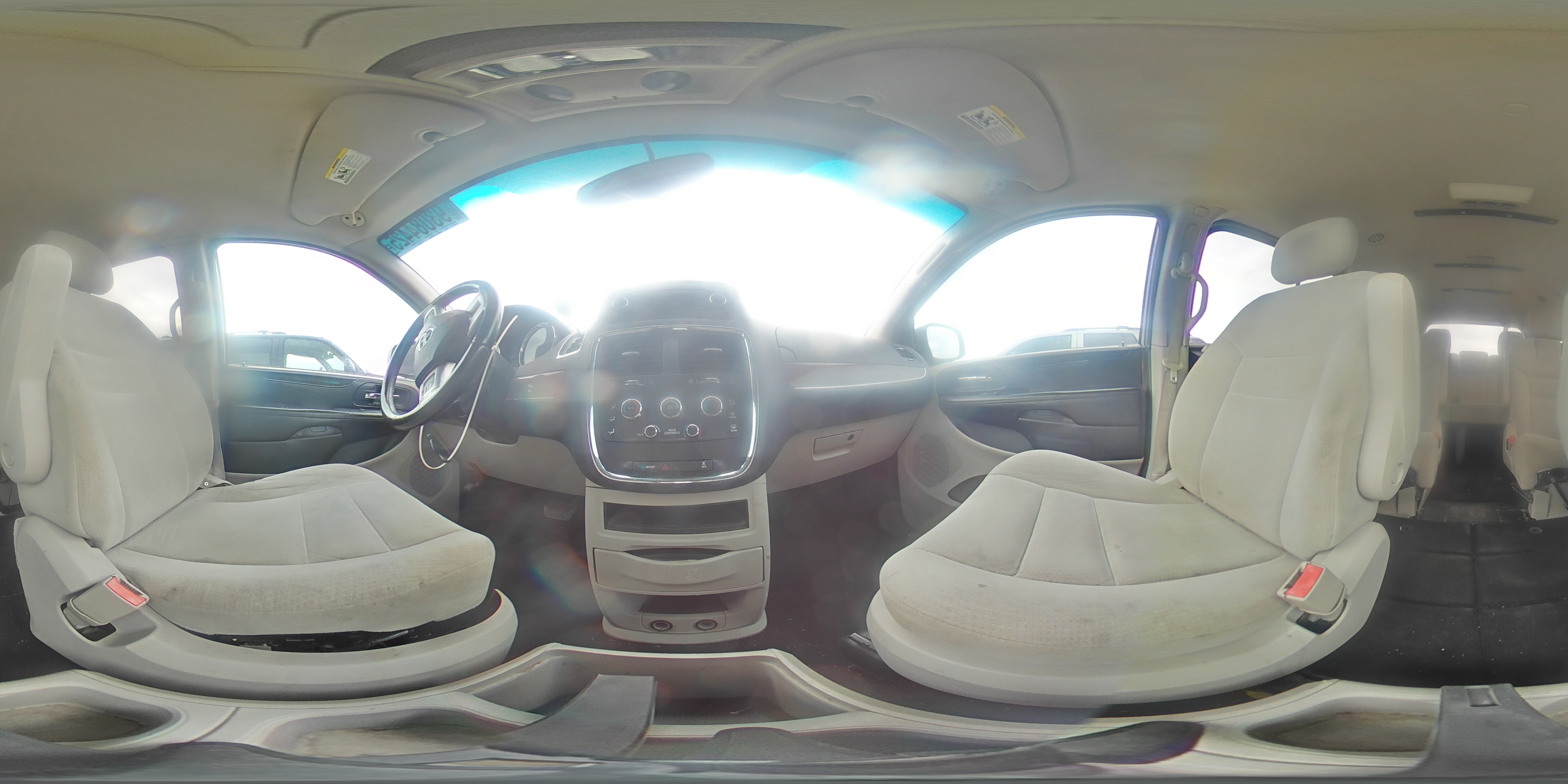 2015 Dodge Grand Caravan Se VIN: 2C4RDGBG2FR648470 Lot: 93084425