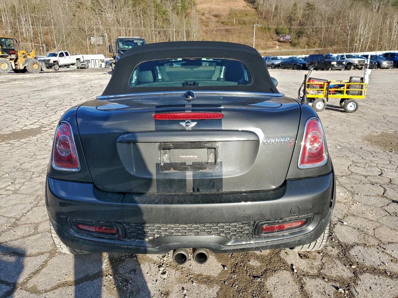 2014 Mini Cooper Roadster S VIN: WMWSY3C56ET566290 Lot: 94689715