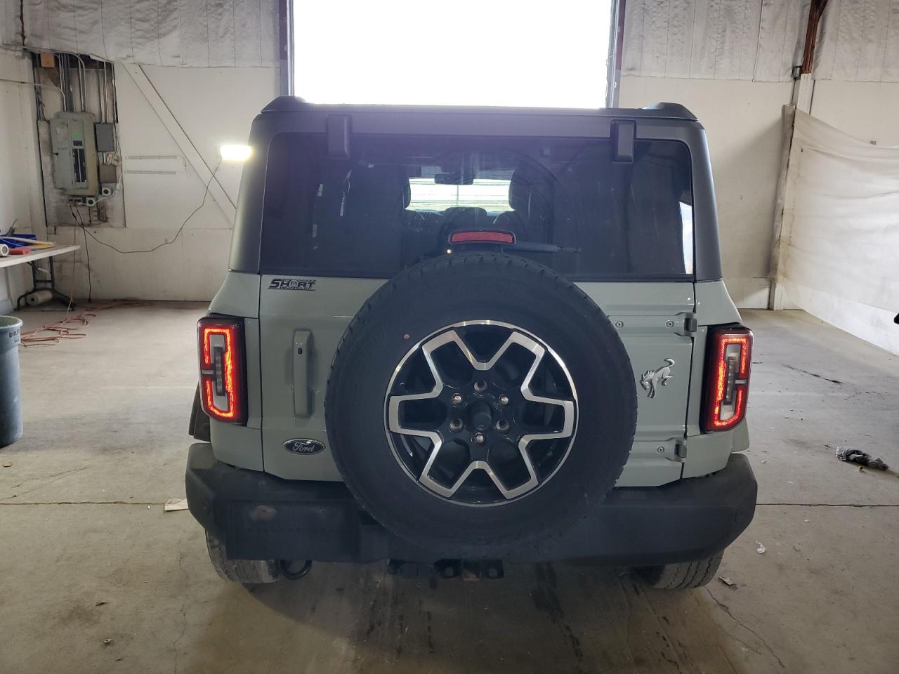 2022 Ford Bronco Base VIN: 1FMEE5BP8NLB55640 Lot: 92983845