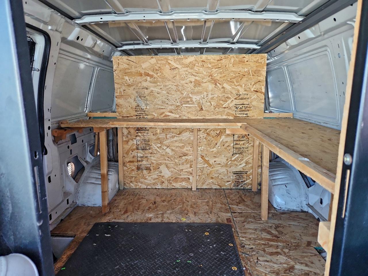 2011 Ford Econoline E350 Super Duty Van VIN: 1FDSS3ELXBDB39129 Lot: 94093315