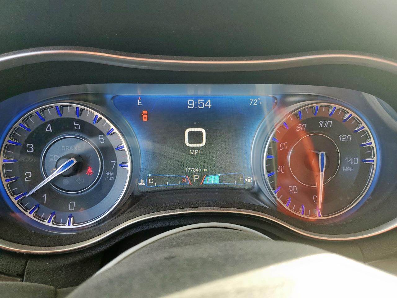 2016 Chrysler 300C VIN: 2C3CCAEG3GH156513 Lot: 92685925