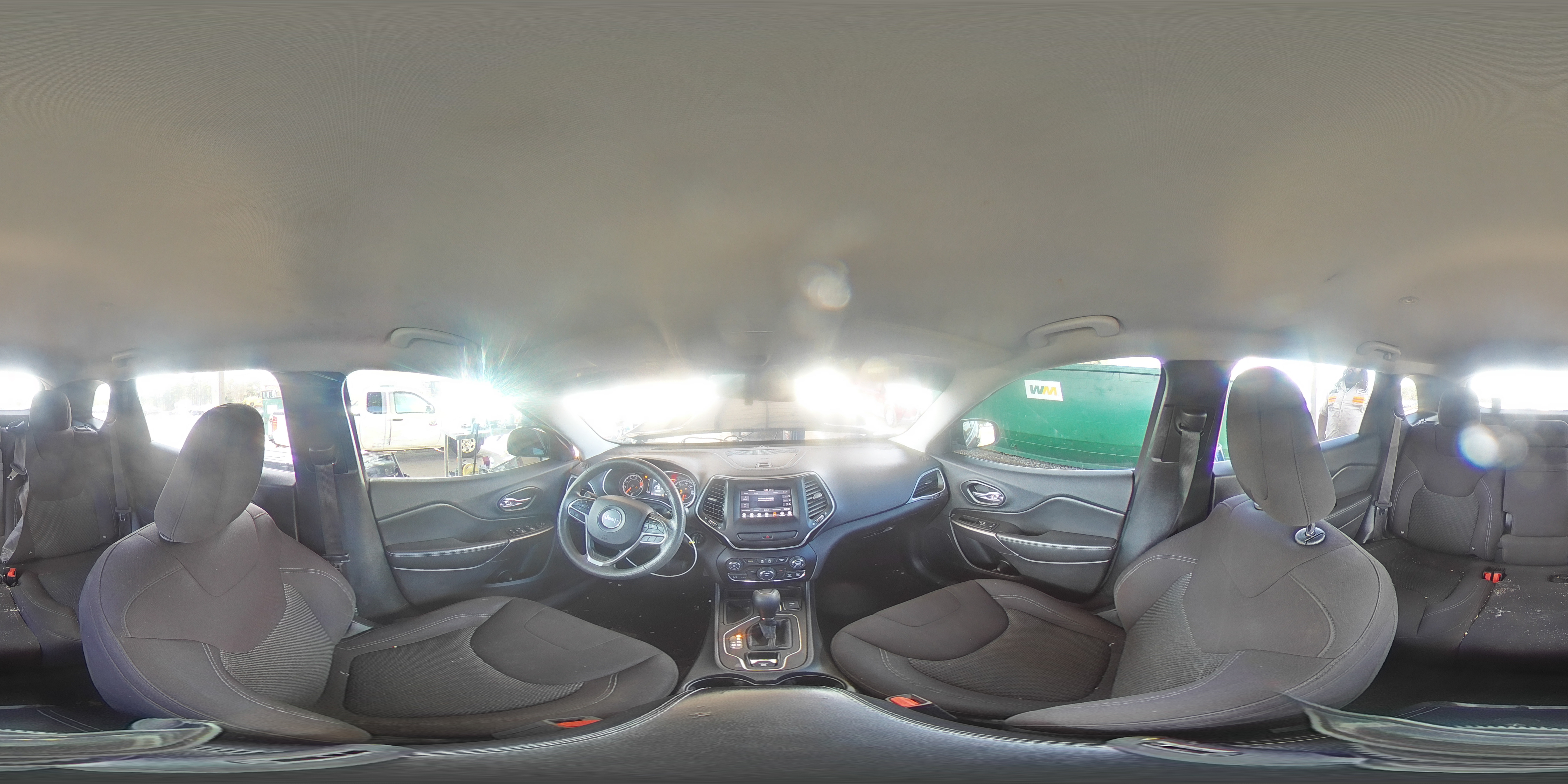 2019 Jeep Cherokee Latitude VIN: 1C4PJLCB6KD114624 Lot: 94578115