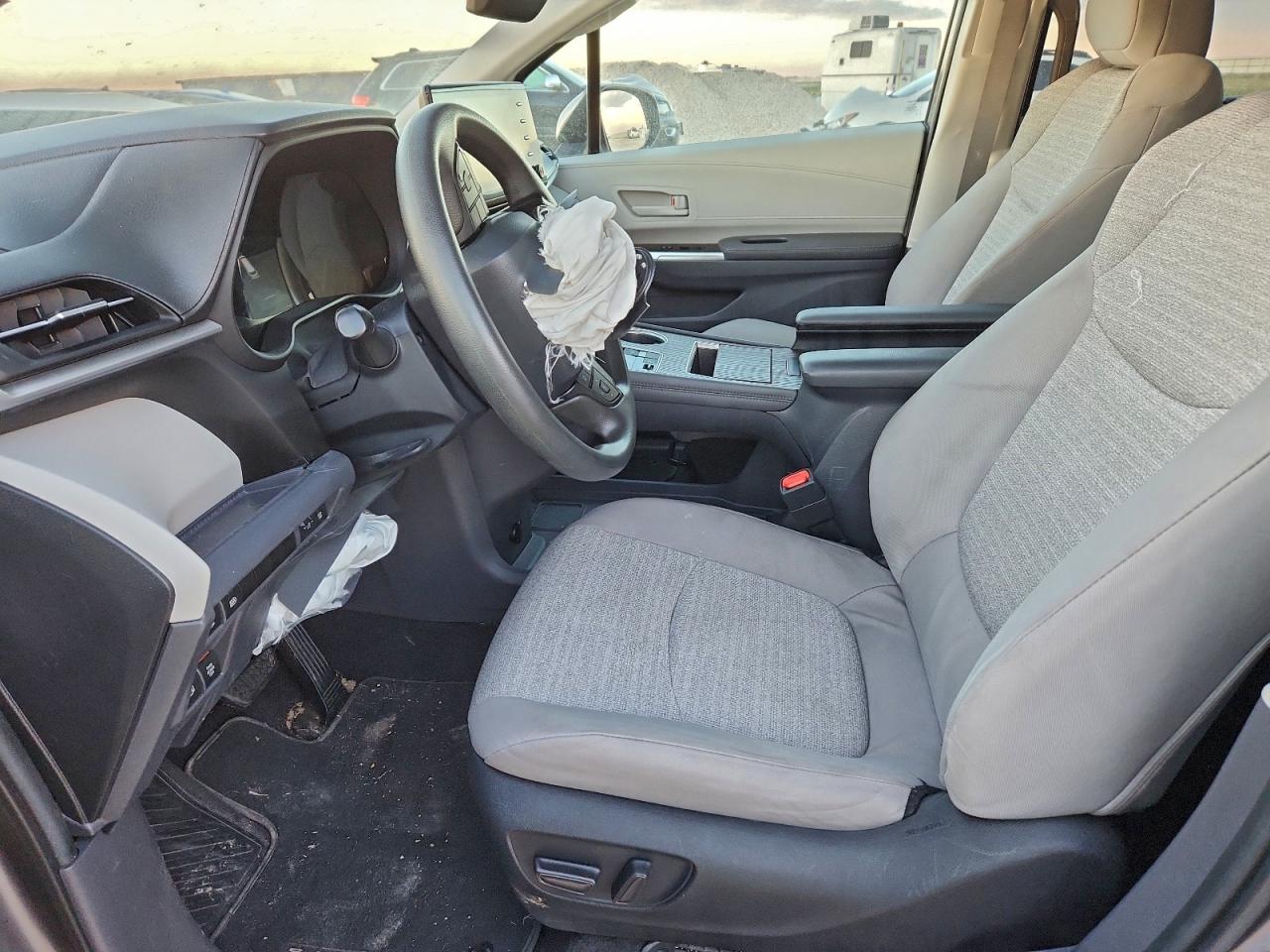 2022 Toyota Sienna Le VIN: 5TDKRKEC6NS122458 Lot: 94418875