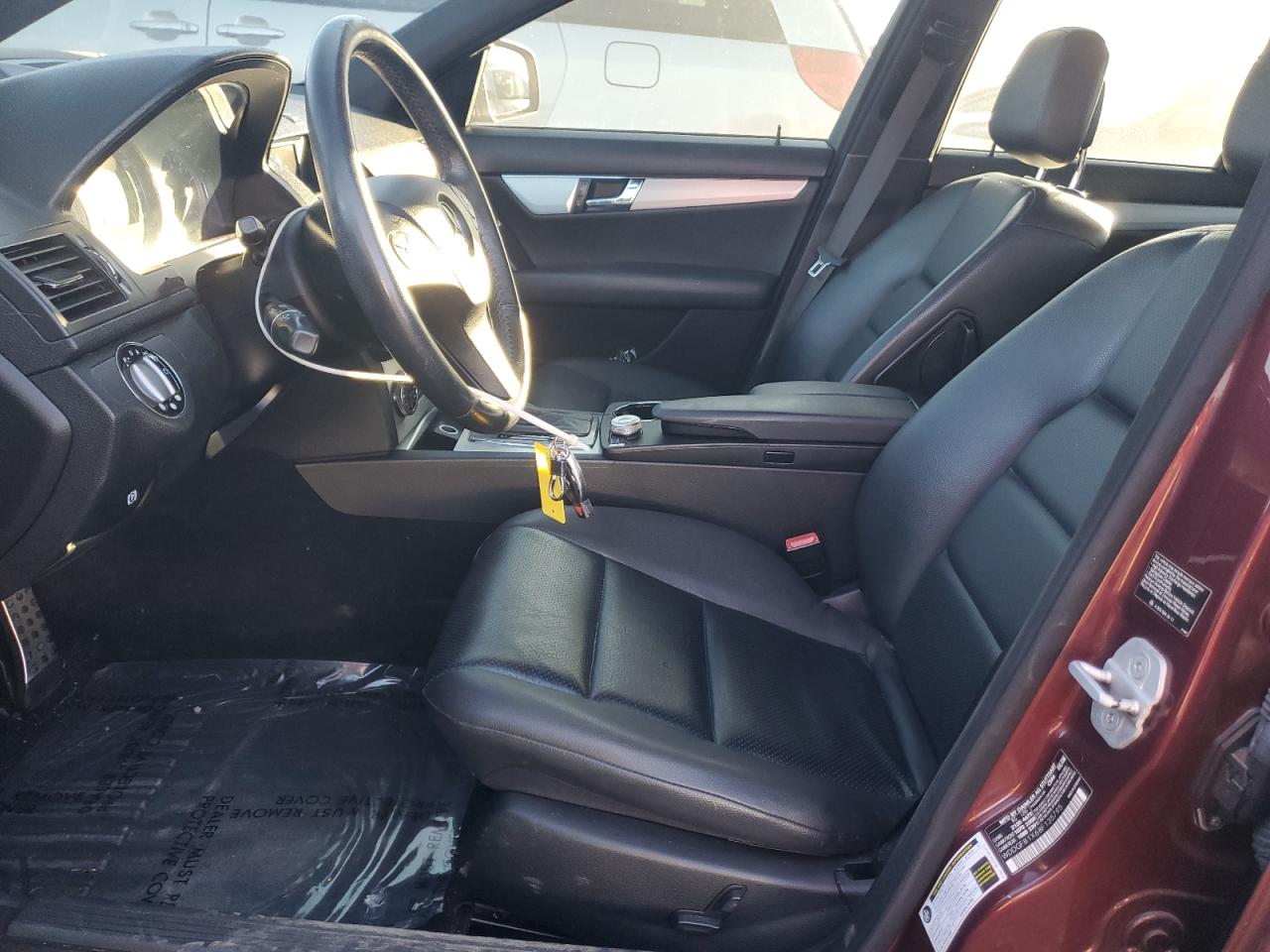 2008 Mercedes-Benz C 300 4Matic VIN: WDDGF81X68F135795 Lot: 91704945