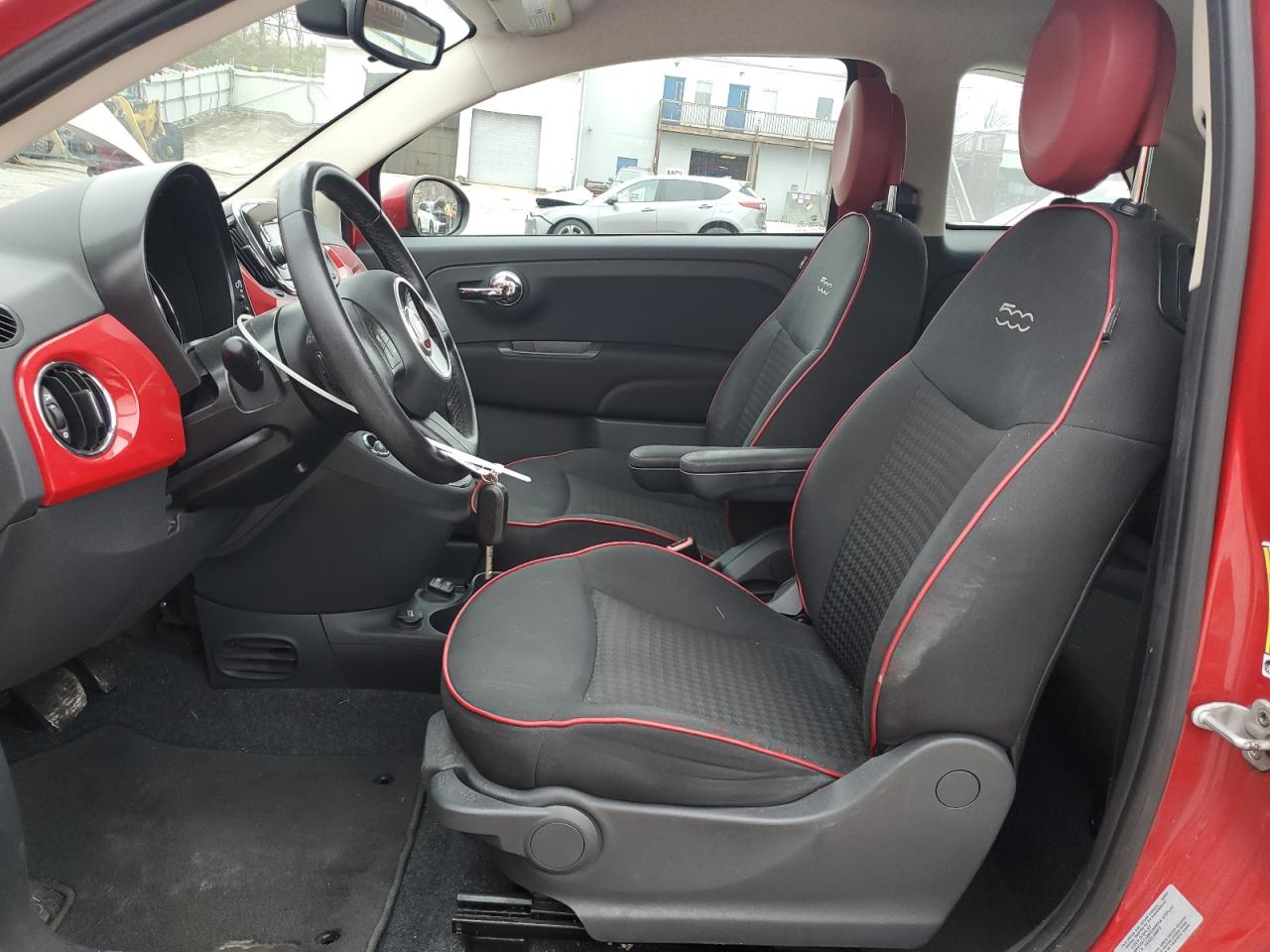 2017 Fiat 500 Pop VIN: 3C3CFFKR8HT561351 Lot: 93132075