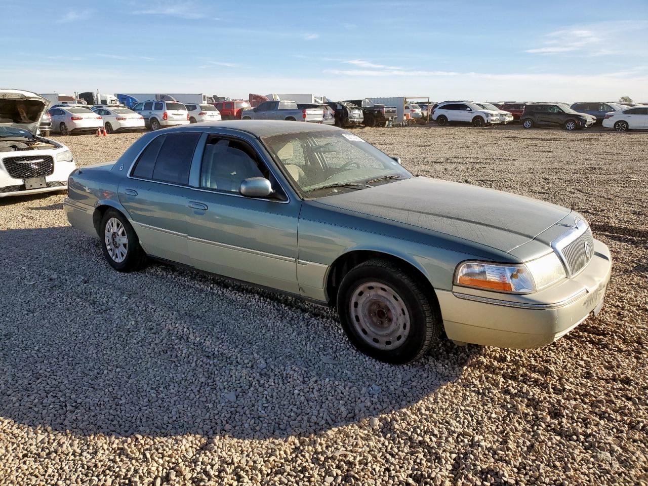 2005 Mercury Grand Marquis Gs VIN: 2MEFM74W95X641726 Lot: 92007485